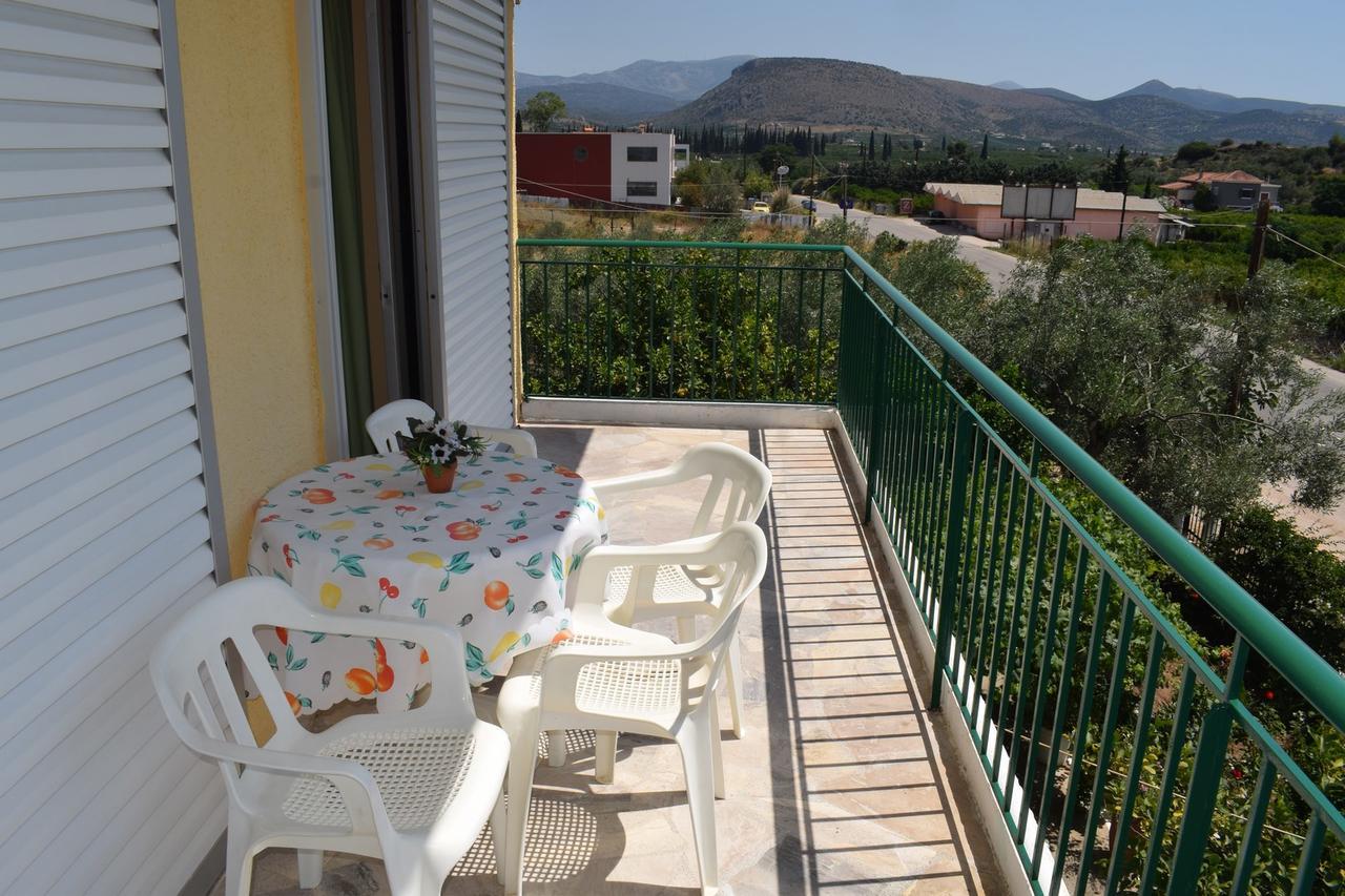 Apartments Rania Tolón Extérieur photo