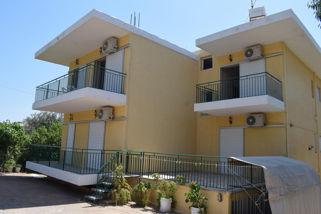 Apartments Rania Tolón Extérieur photo