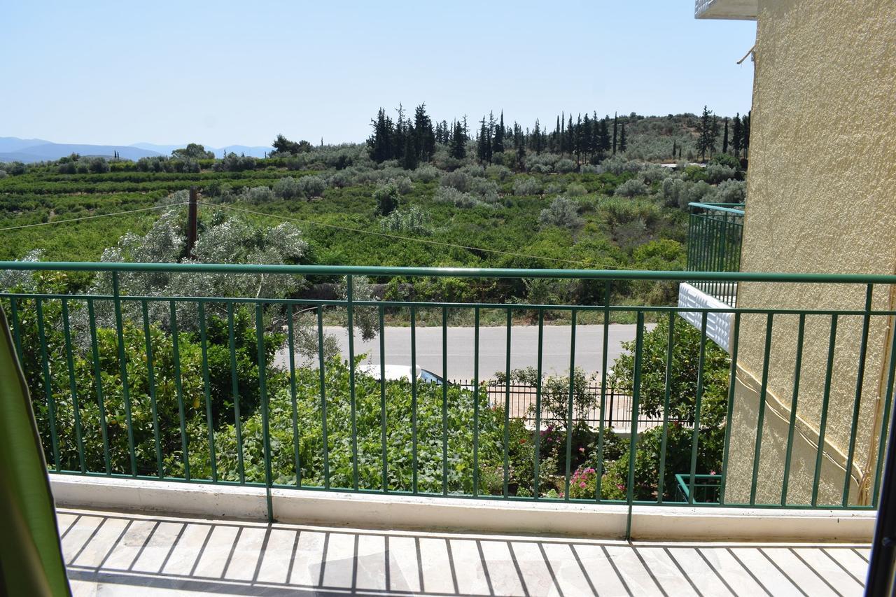 Apartments Rania Tolón Extérieur photo
